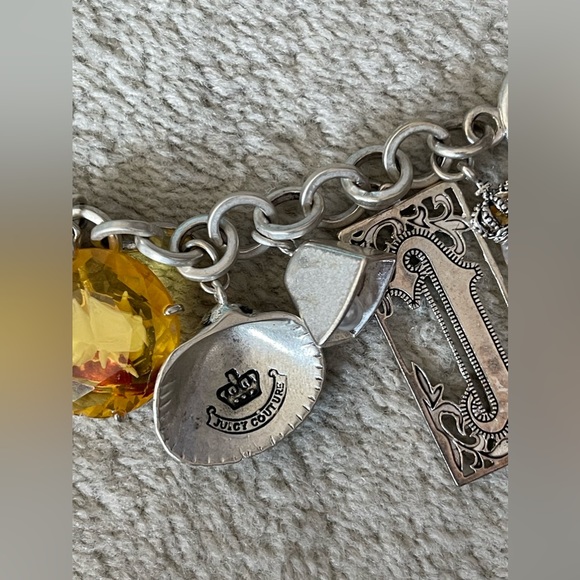 Juicy Couture charm bracelet - Picture 10 of 13